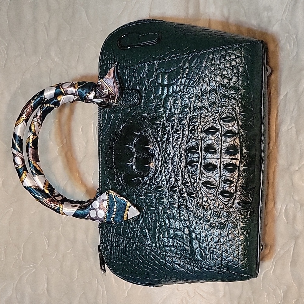 Olive Crocodile Embossed Genuine Leather Crossbody Bag